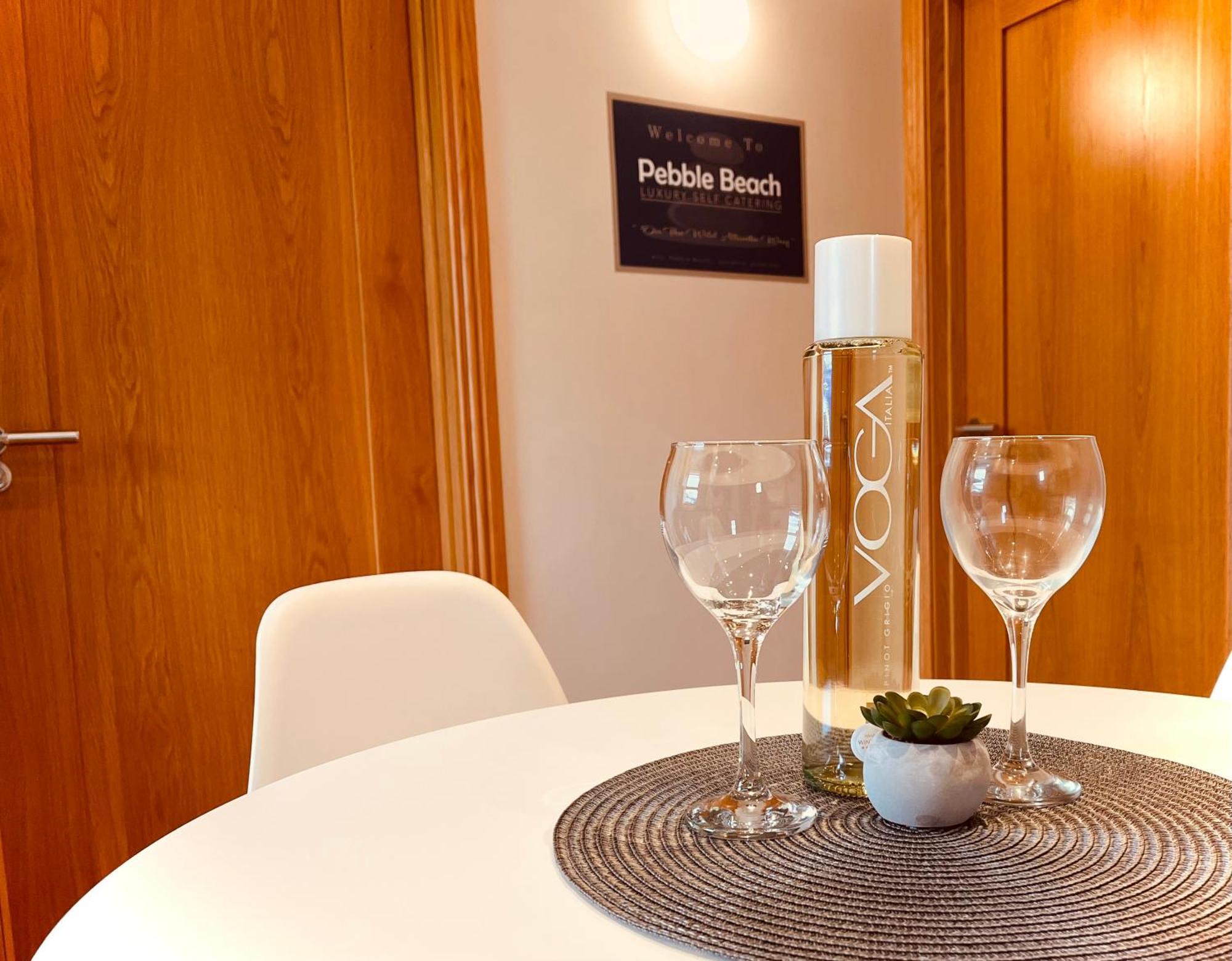 Pebble Beach Holiday Home Ballinphull Exterior foto